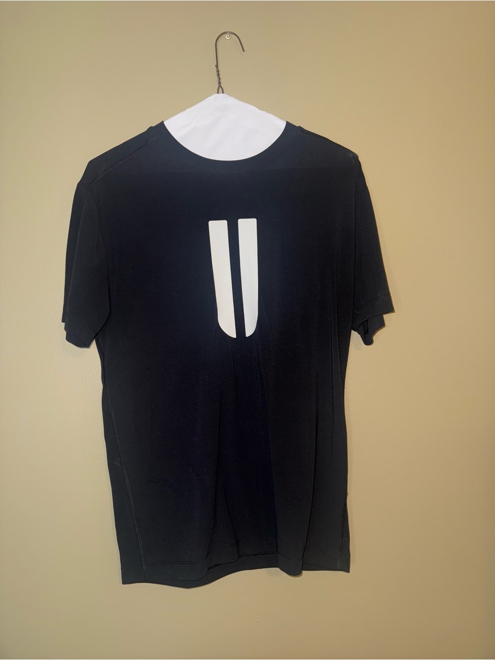 NOBULL Performance Training Tee - Black - Size Medium Unisex